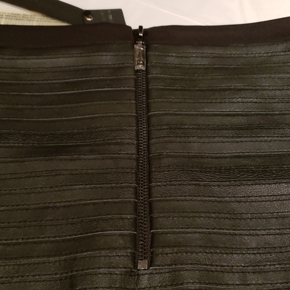 EDESSA New SKIRT Black Leather/Georgette Women's M 🎉HP🎉 - Picture 12 of 16
